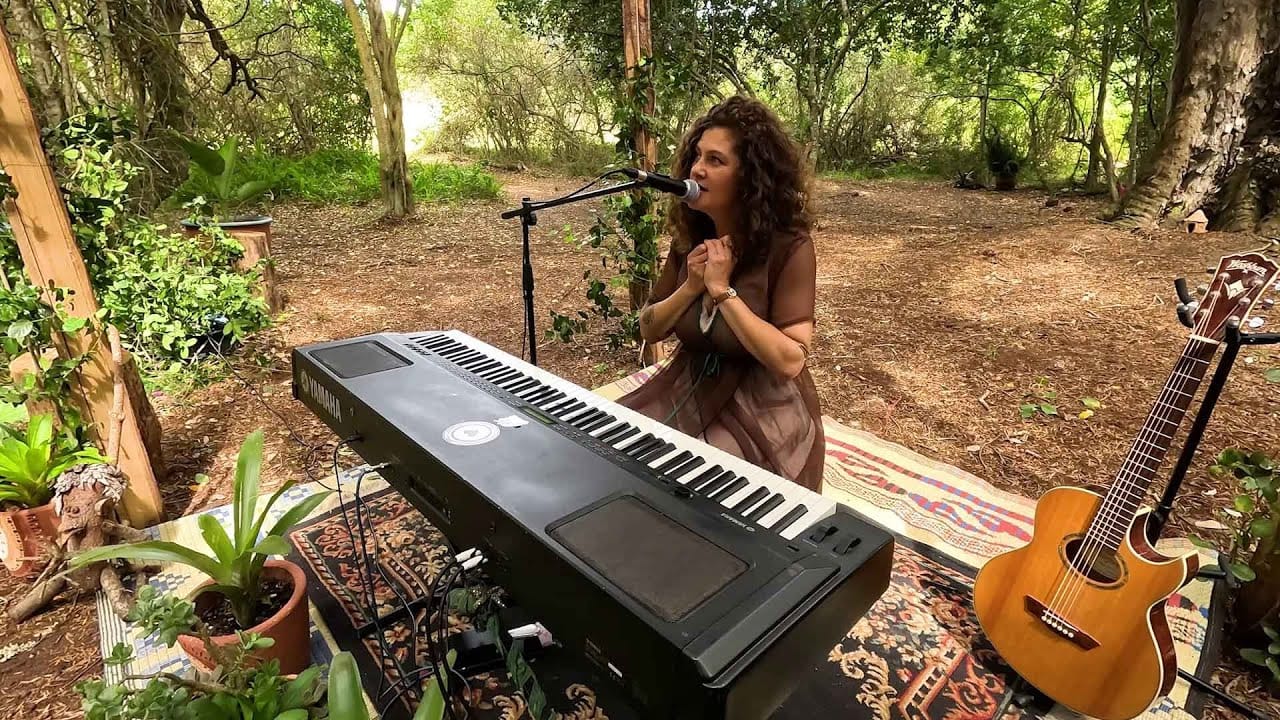 Shomon — 'Mama Africa (Acapella)'